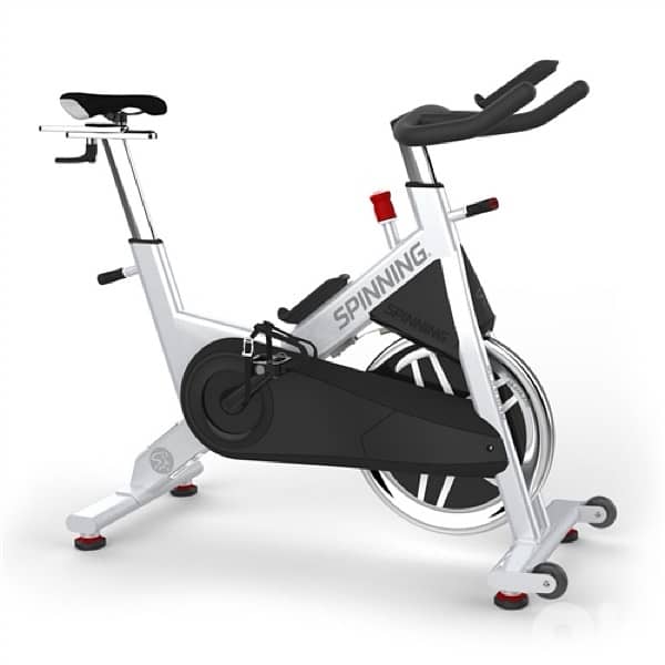spinning bike  new  for gym 0