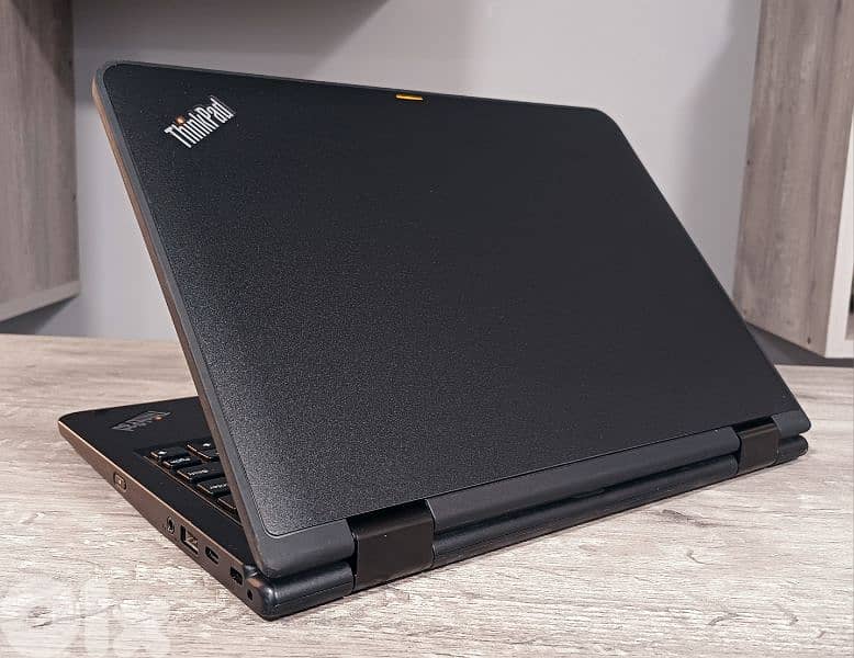 AFFORDABLE thinkpad e11 - 128 ssd - 4 gb ram - windows and office 6