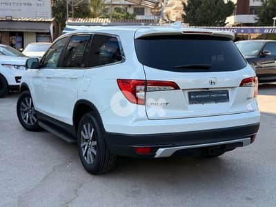 Honda Pilot 2019 touring
