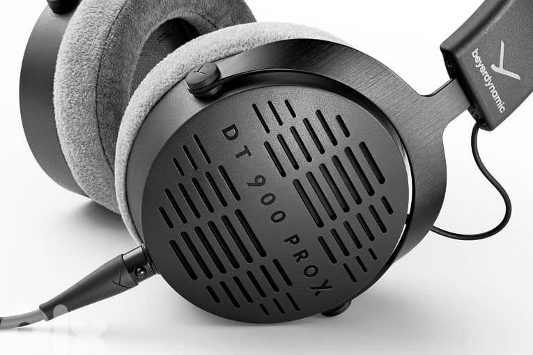 Beyerdynamic DT-900 Pro X Headphones (DT900) 1