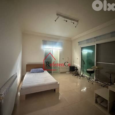 Furnished apartment in Haret Sakher شقة مفروشة في حارة صخر