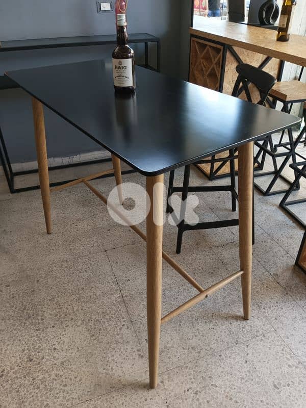 bar table 0