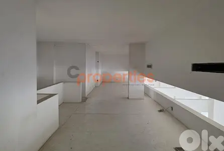 Office + Showroom for rent in a prime location – Horsh Tabet – مكتب للإيجار في حرش تابت CPGA34