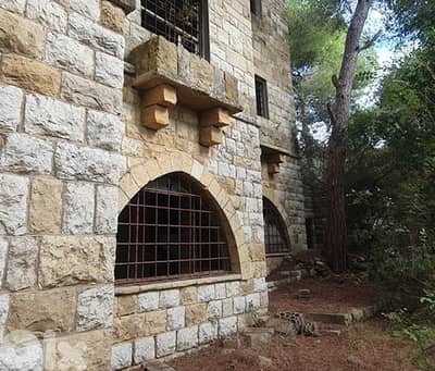Land & Old Authentic House For Sale – Beit Mery