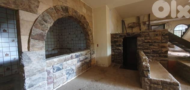 Land & Old Authentic House For Sale – Beit Mery
