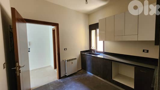 Apartment for Sale In Betchay شقة للبيع - بطشاي، بعبدا