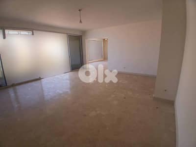 SPACIOUS APARTMENT IN UNESCO PRIME (300SQ) 3 MASTER BEDS , (RB-147)