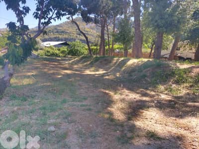 1295 SQM Land in Hammana, Baabda Overlooking the Mountains