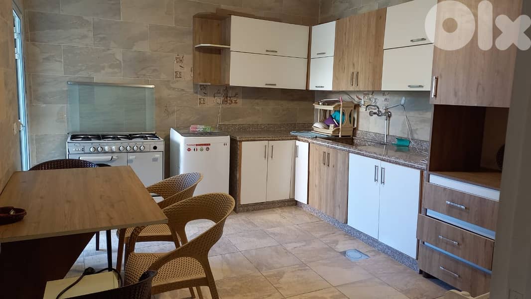 Furnished apart، all inclusive. مفروشه بالكامل الايجار يتضمن كل شيء 11