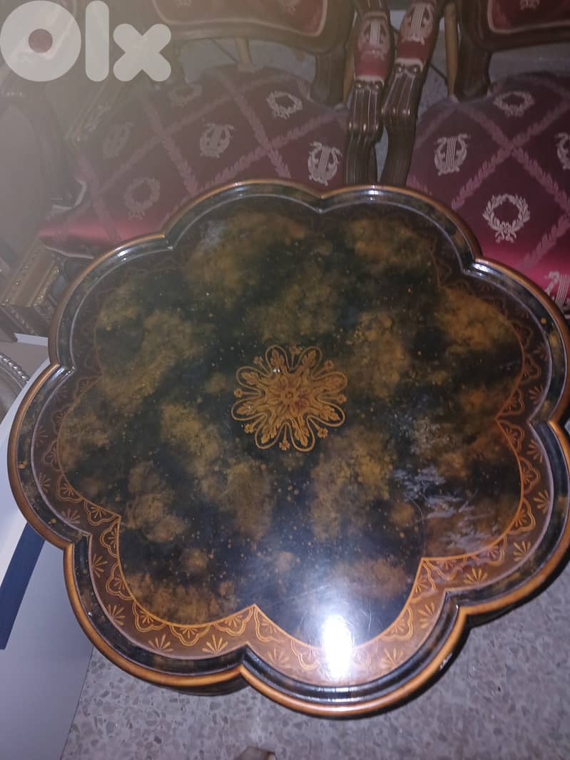 antique table 0