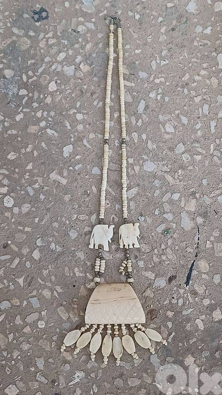 antique 0