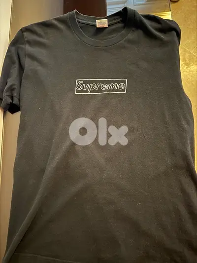 Supreme x KAWS Chalk Logo Tee ‘Black’