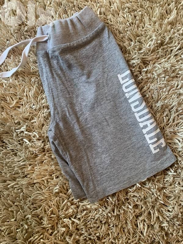 LONSDALE. Short 3