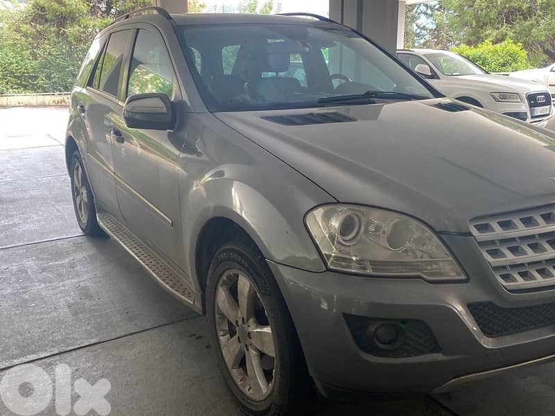 Mercedes-Benz ML-Class 2010 0