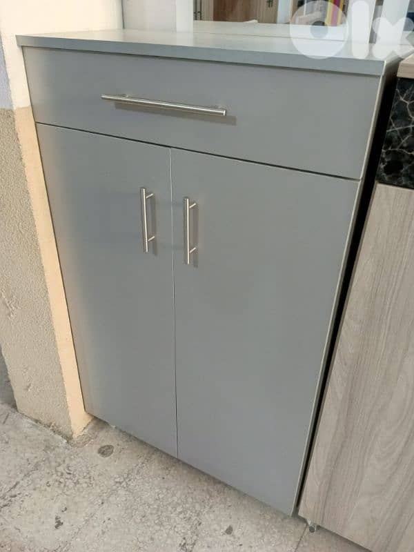 خزانة احذية 0