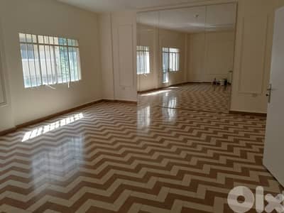 شقة للايجار في مونو Apartment for rent in Achrafieh / Monot