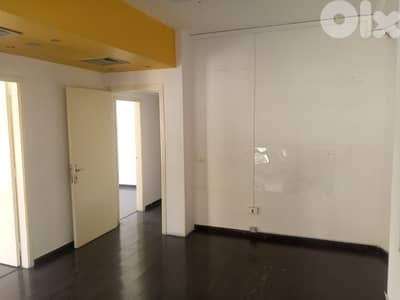 111 Sqm Office For Rent In Achrafieh مكتب للاجار في الاشرفية
