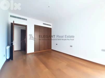 Luxurious Apartment in a Prime Location !