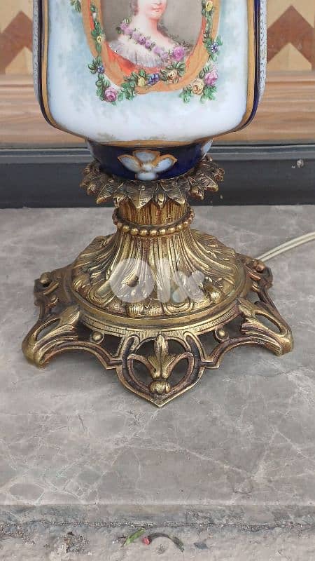 antique 3