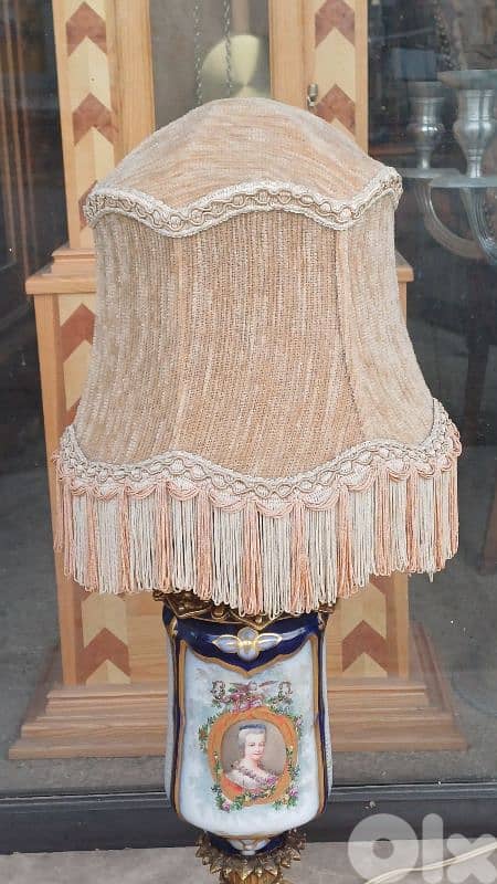 antique 5
