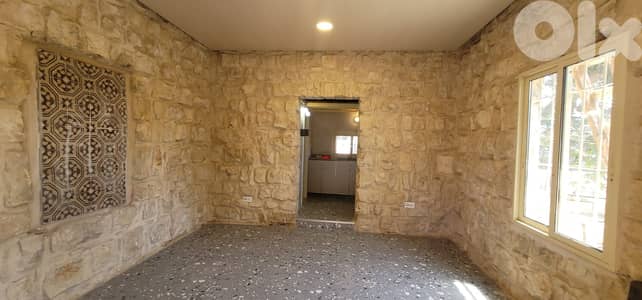 L18912 - Stand Alone Office For Rent in Aamchit