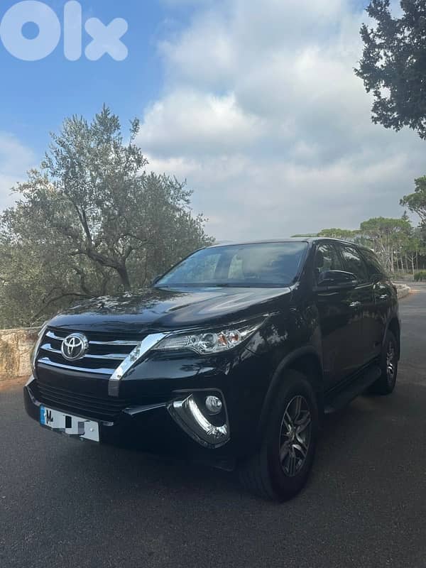 Toyota Fortuner 2019 0