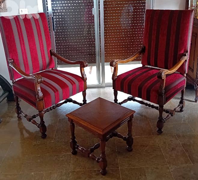Vintage Armchair & table 0