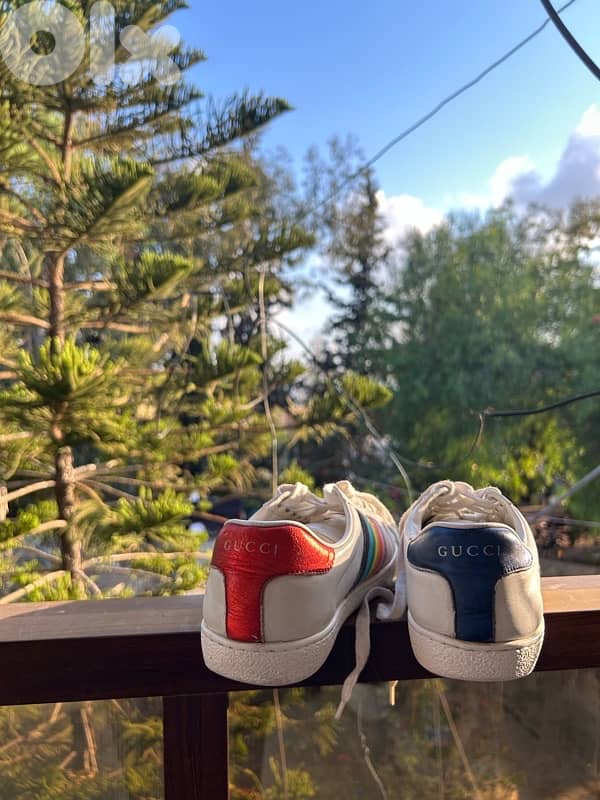 authentic gucci 4