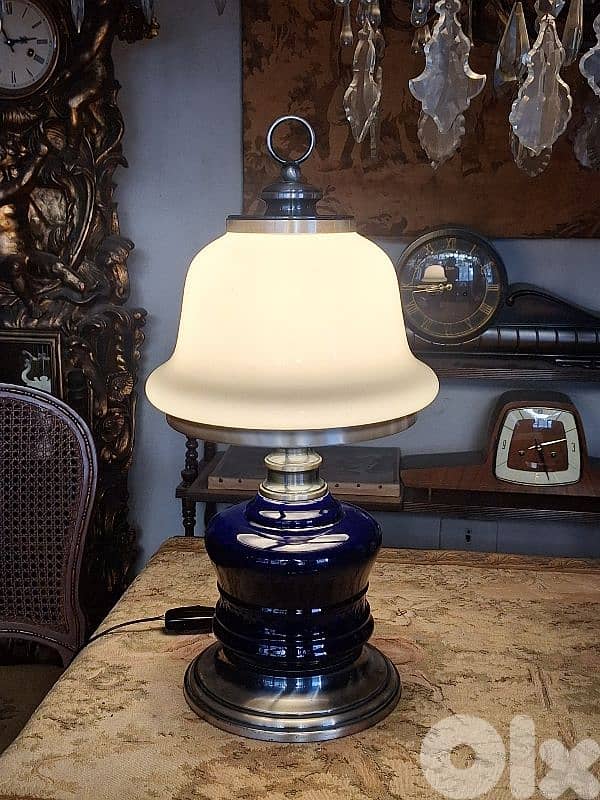 mushroom shaped opaline lamp 0
