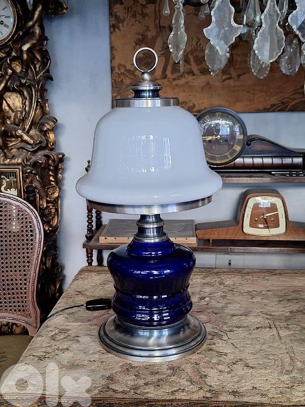 mushroom shaped opaline lamp 2