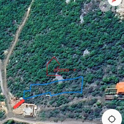 land located  in ghebale keserwanأرض للبيع في غبالة كسروان