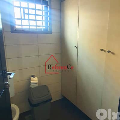 Showroom for sale in dawra main streetصالة عرض للبيع في الدورة شارع ال
