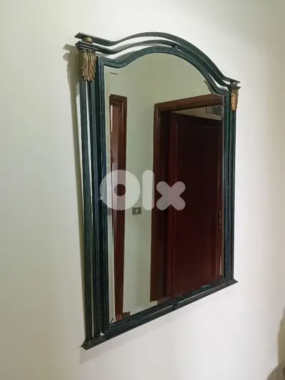 Mirror fer forge