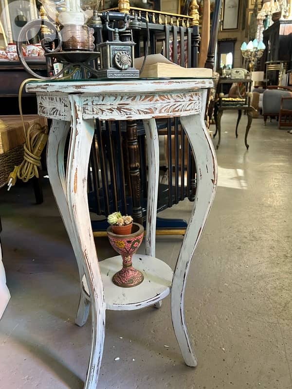 vintage table 2