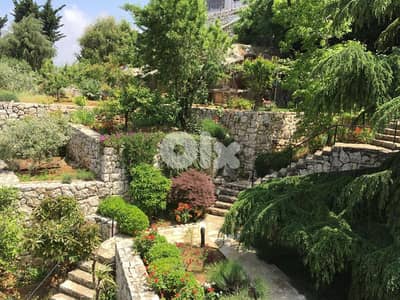 villa For sale in cornet chehwen فيلا للبيع في قرنة شهوان