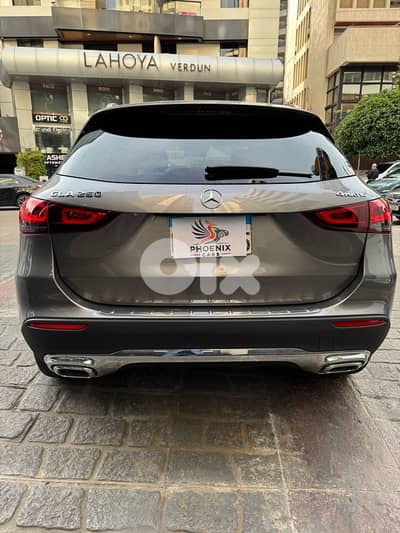 Mercedes-Benz GLA-Class 2021
