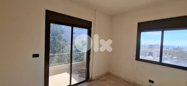 L18932 - 3-Bedroom Apartment With Open View For Rent in Bkennaya