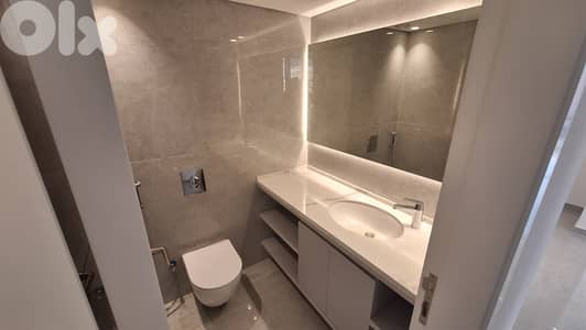High-end Office for Rent -Mirna el Chalouhi مكتب فاخر للإيجار - ميرنا