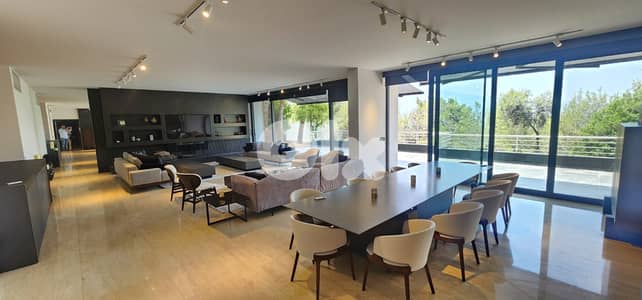 L18294-Luxurious Furnished Decorated Apartment With Great Green View F