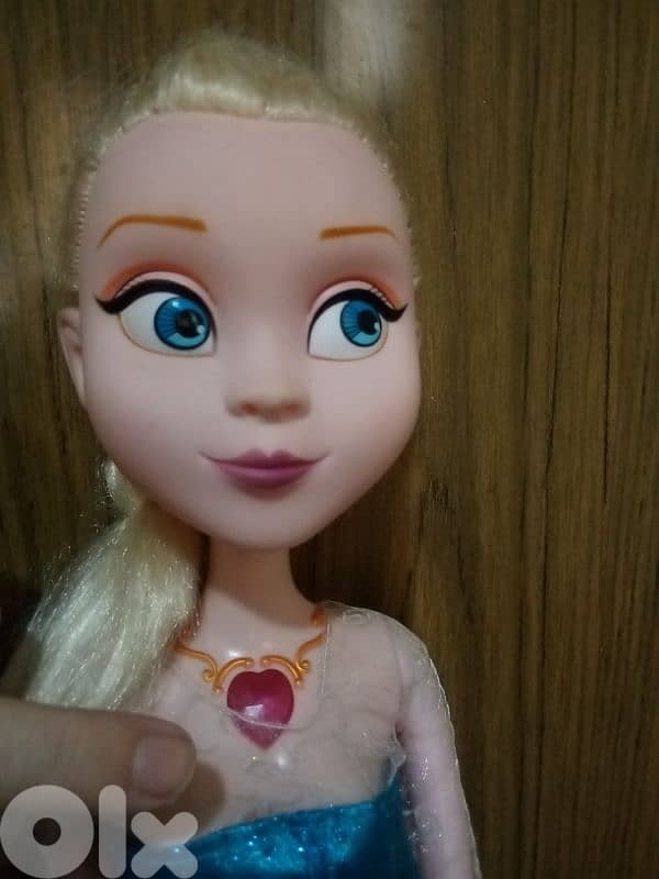 Queen Elsa Lighting Heart Frozen Disney XL 58cm Still good doll=15$ 2
