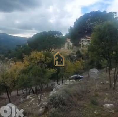 Land for sale in Baabdat GH29 رض للبيع في بعبدات