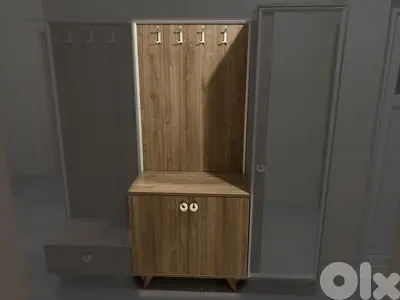 Istikbal  Closet With Hanger Console