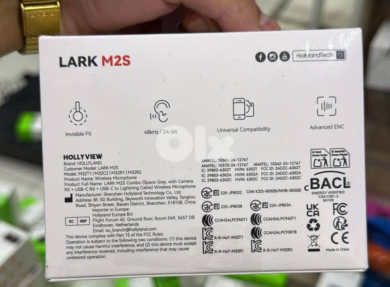 HollyLand Lark M2S wireless Lavalier Microphone Combo 1