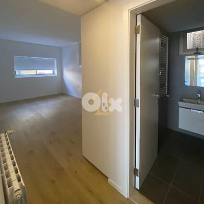 Apartment for sale in Achrafieh JD213 شقة للبيع في الأشرفية