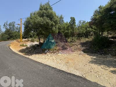 1294m2 Land+Mountain View 4sale in Mechmech/Jbeil - أرض للبيع في مشمش