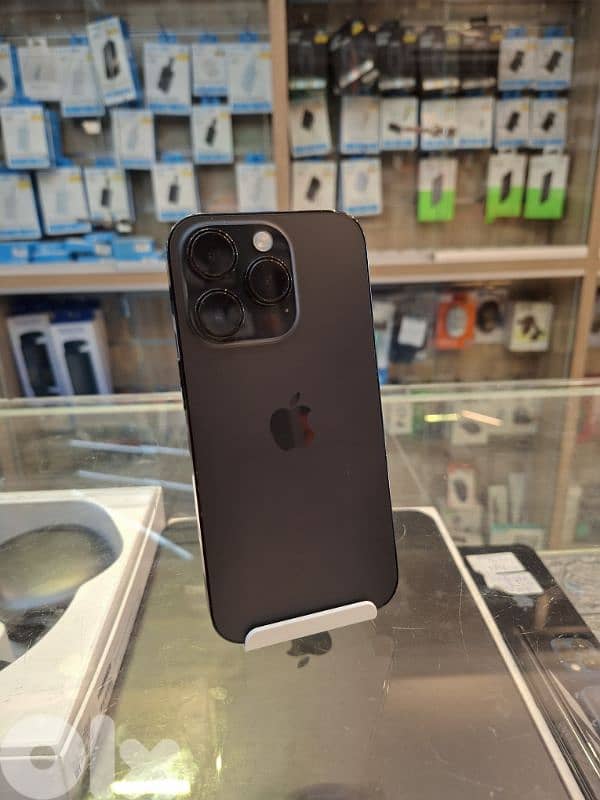 Used 14 pro 256 gb black  600$ 0