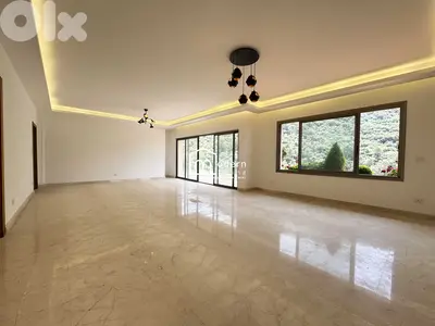 225 Sqm - Apartment with Terrace For Rent in Biyada