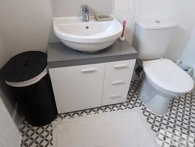under sink cabinet