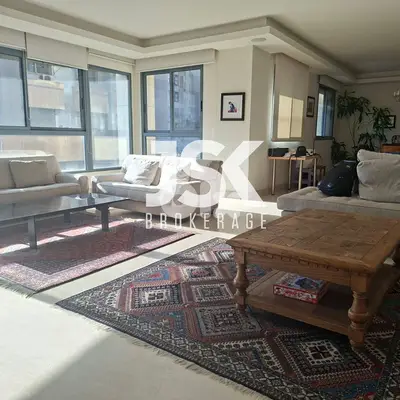 L18966 - Modern & Furnished 3-Bedroom Apartment For Rent in Sanayeh