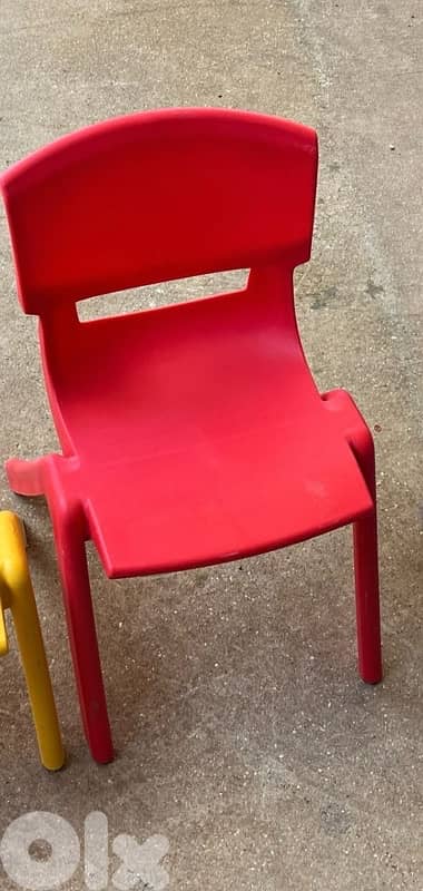 chair plastic very good quality available in 3 colors 2